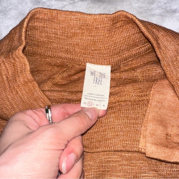We The Free Don't Forget Me Cedar Brown Ribbed Knit Long Sleeve Top Size XS - Picture 14 of 16